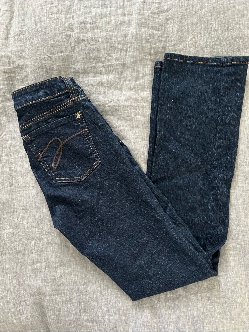 Miraclebody Dark Wash Straight Leg Jeans Size 2